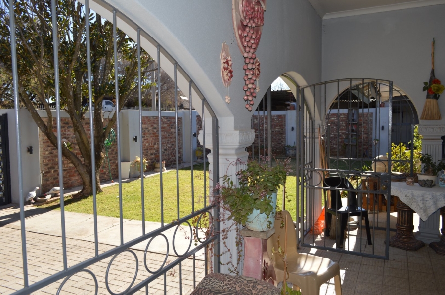 3 Bedroom Property for Sale in Elandia North West